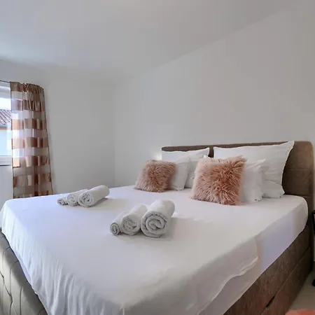 Apartmán Amra 7 By Interhome Poreč