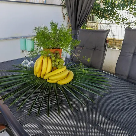 Appartamento Amra-7 By Interhome *