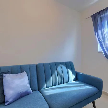 Amra 7 By Interhome * Poreč