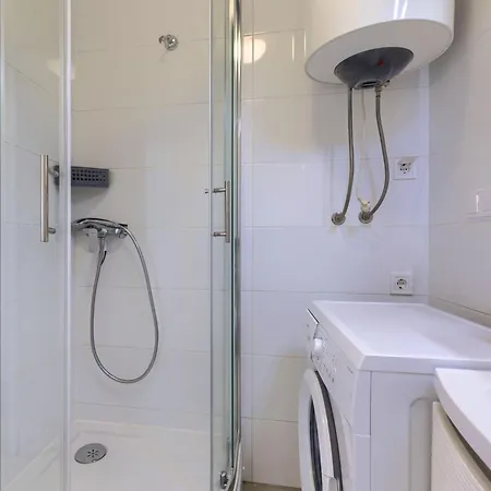 Amra 7 By Interhome Апартаменты *