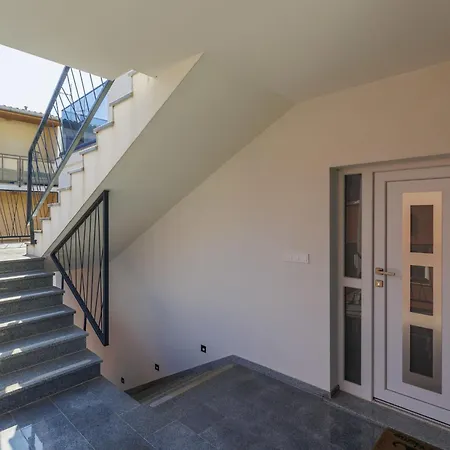 Amra 7 By Interhome Апартаменты Пореч